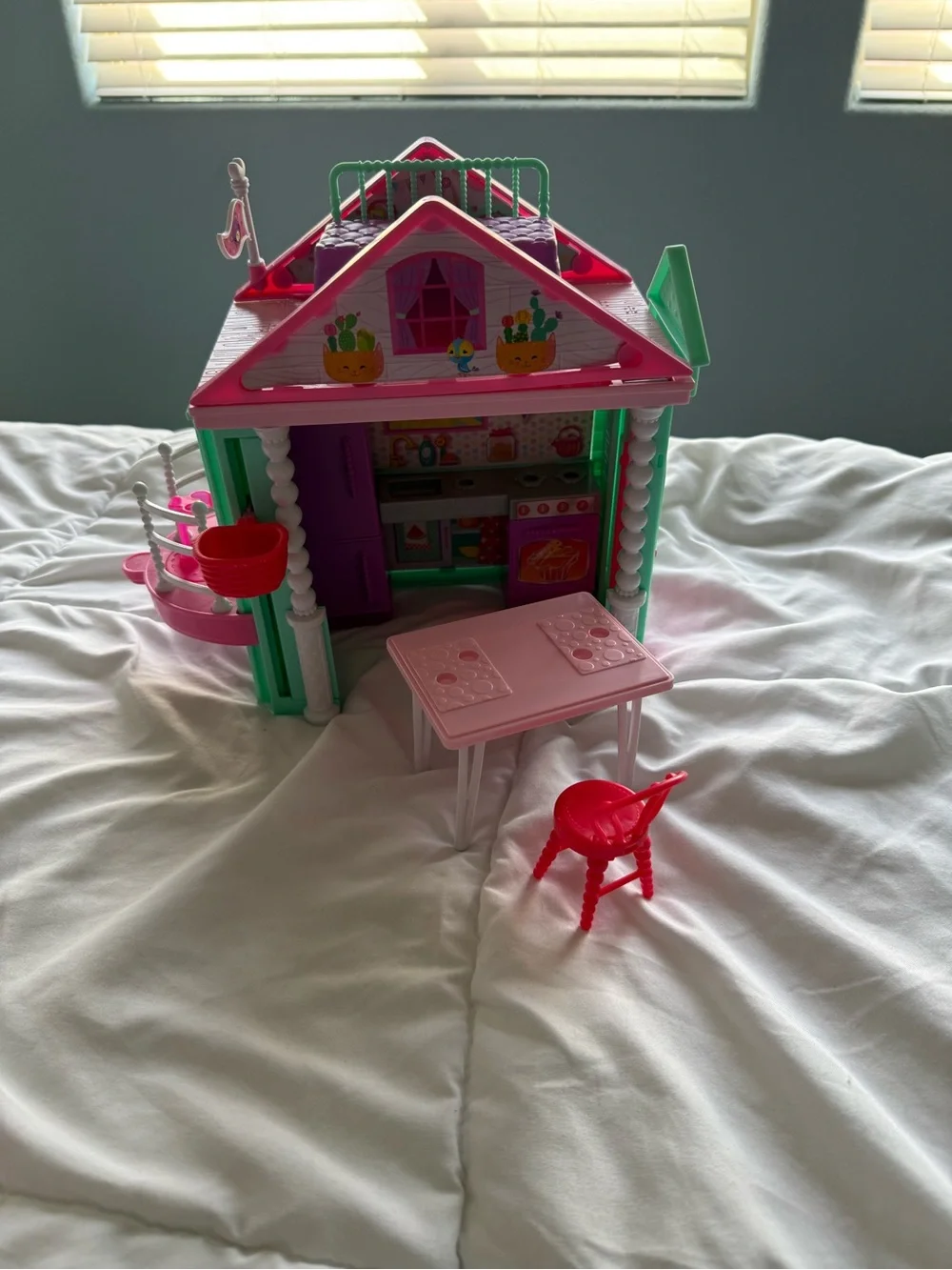Barbie Club Chelsea House Pink Green Kids Playhouse Toy